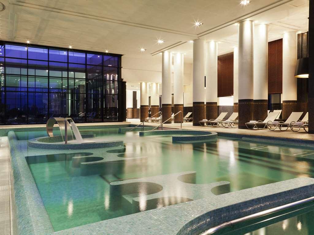 Hotel Barriere L'Hotel Du Lac Enghien-les-Bains Dış mekan fotoğraf