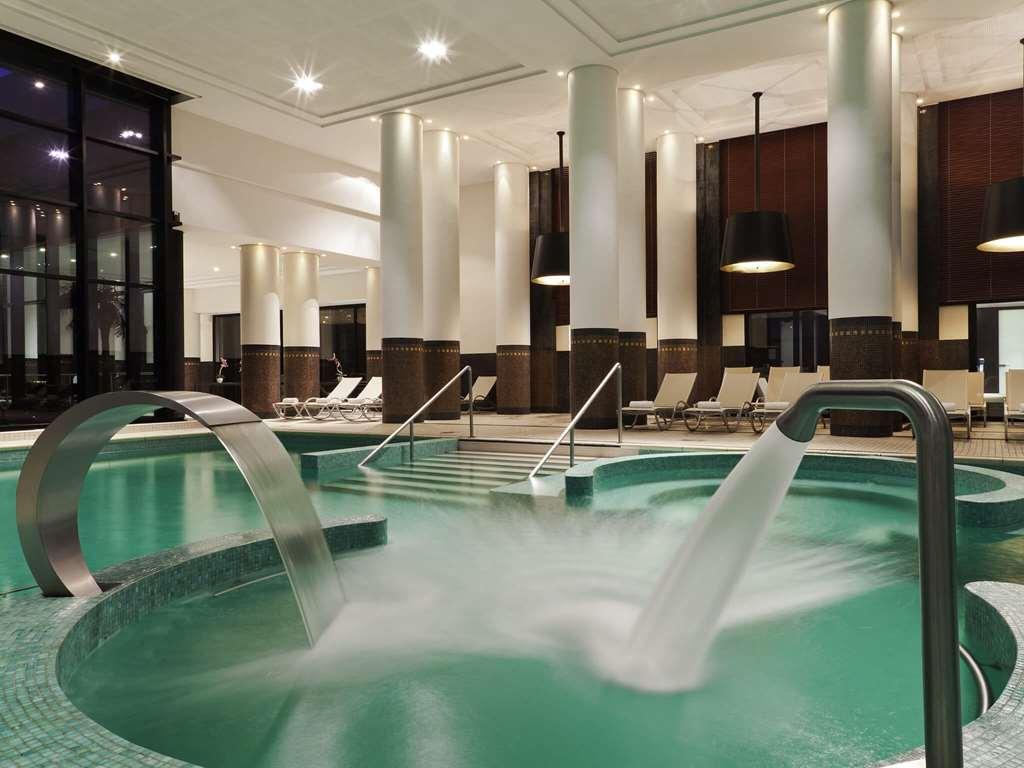 Hotel Barriere L'Hotel Du Lac Enghien-les-Bains Dış mekan fotoğraf