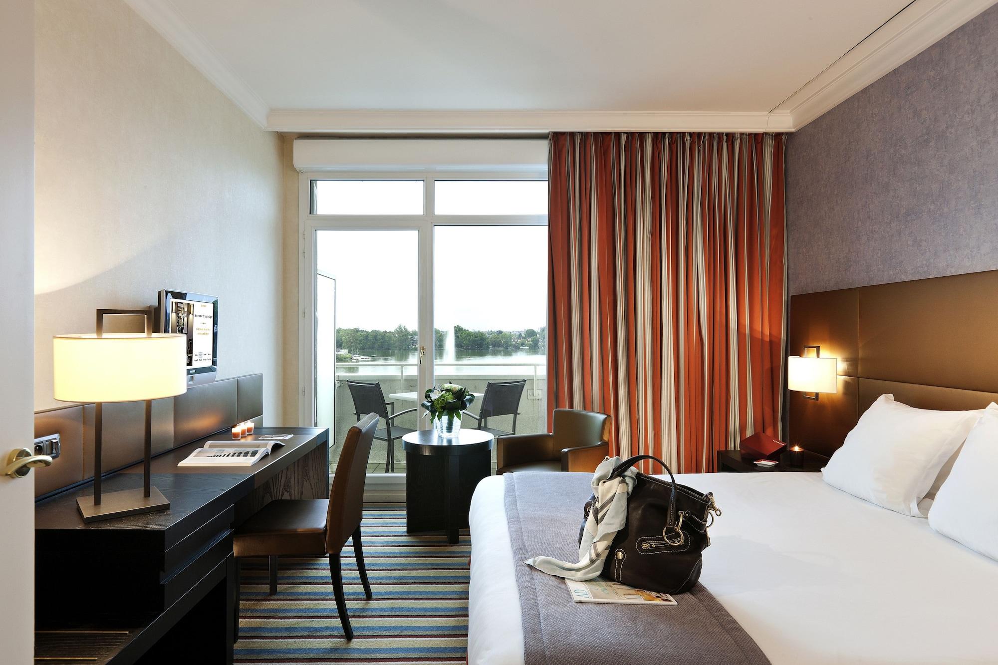 Hotel Barriere L'Hotel Du Lac Enghien-les-Bains Dış mekan fotoğraf