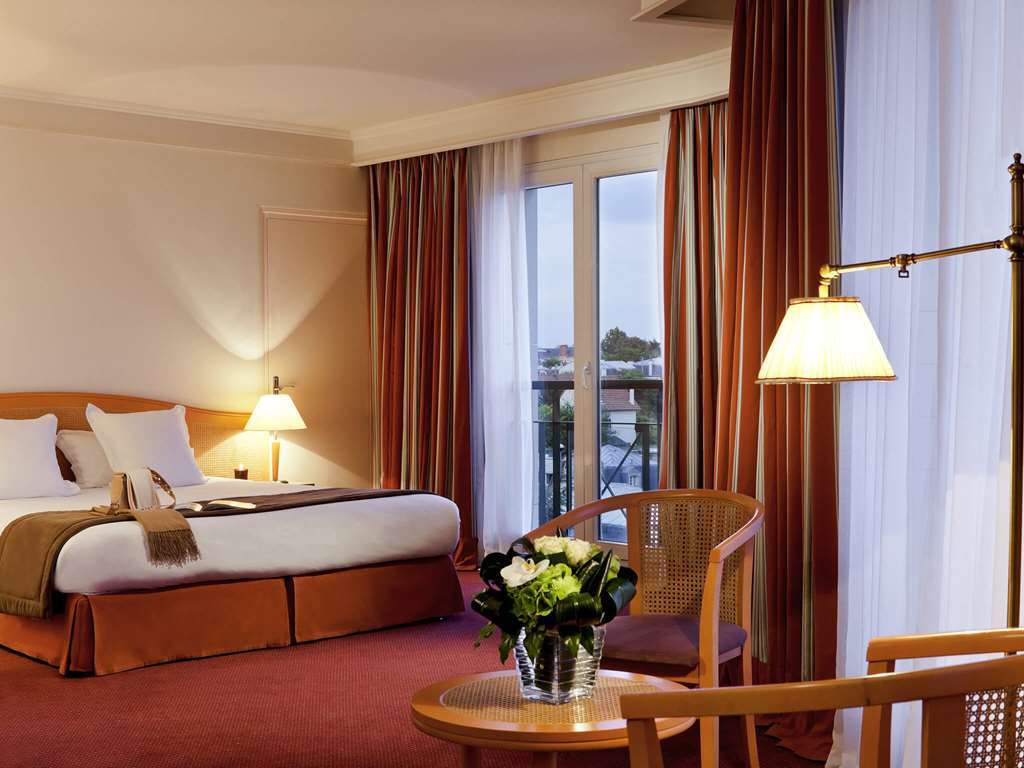 Hotel Barriere L'Hotel Du Lac Enghien-les-Bains Dış mekan fotoğraf